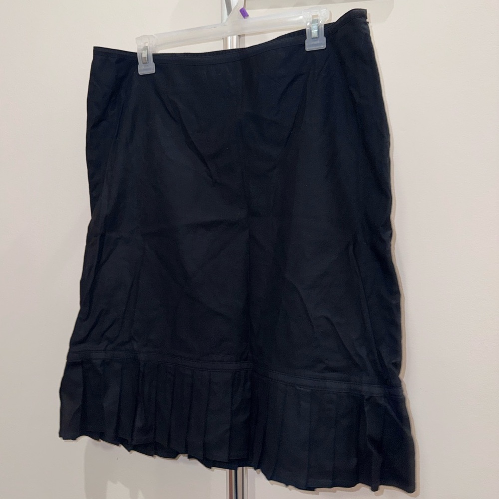 Mossimo Supply Co. Black Cotton Midi Skirt with Pleated Hem